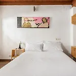 Casa En Triana Con Terraza Privada Nyaraló