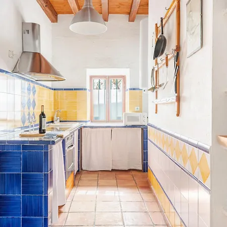 Casa En Triana Con Terraza Privada Nyaraló
