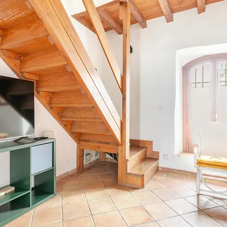 Casa En Triana Con Terraza Privada