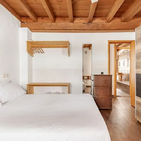 Casa En Triana Con Terraza Privada Сasa de vacaciones Sevilla