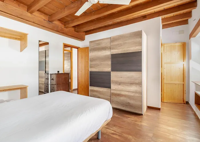 Casa En Triana Con Terraza Privada